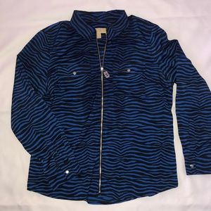 Long sleeve zip up shirt